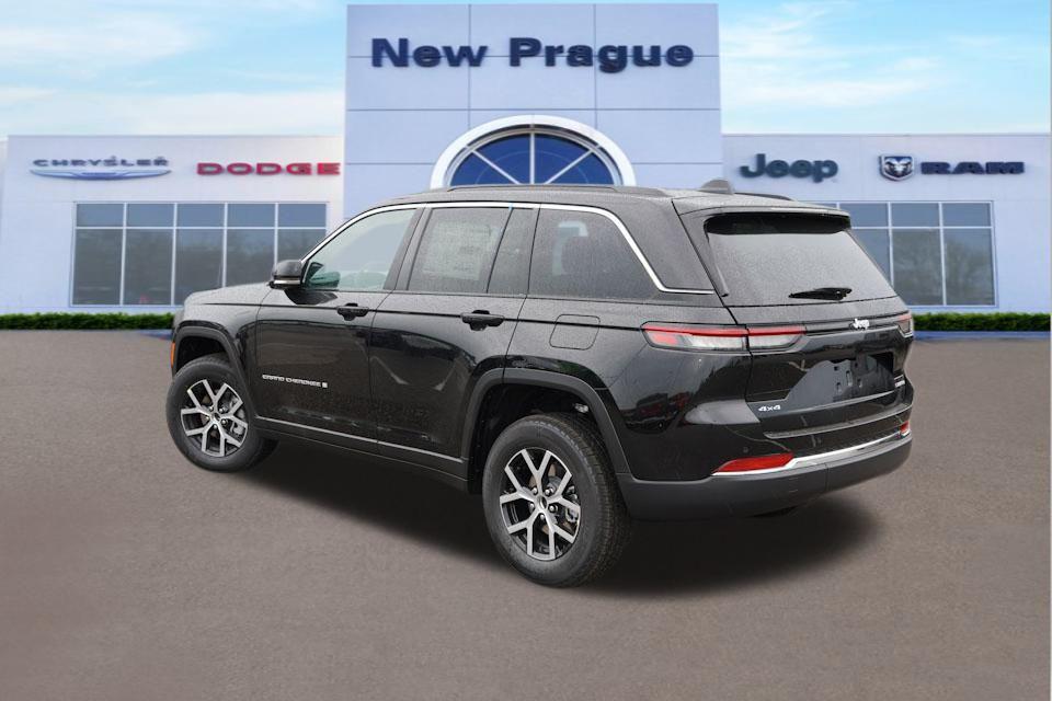 new 2025 Jeep Grand Cherokee car, priced at $42,939