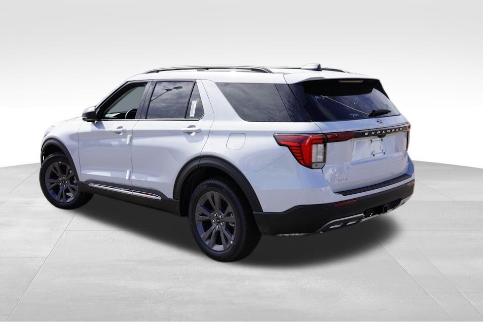 new 2025 Ford Explorer car, priced at $44,947