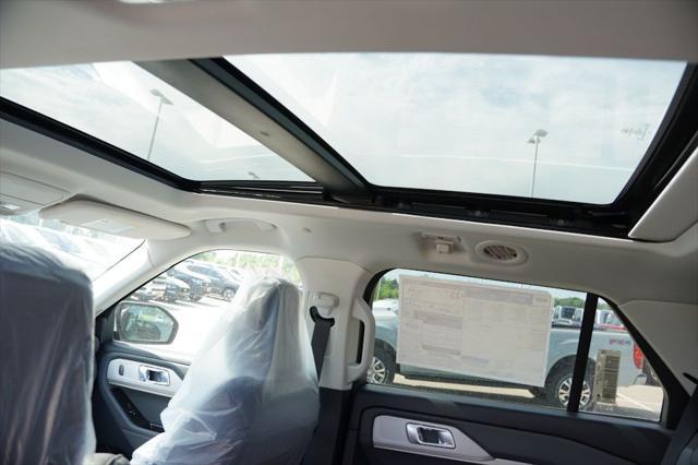 new 2025 Ford Explorer car, priced at $44,948