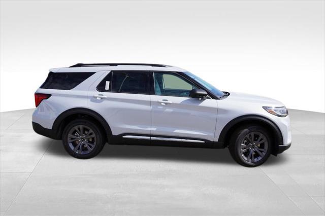 new 2025 Ford Explorer car, priced at $44,948