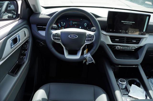 new 2025 Ford Explorer car, priced at $44,948