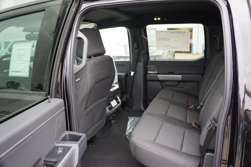 new 2025 Ford F-150 car, priced at $52,740
