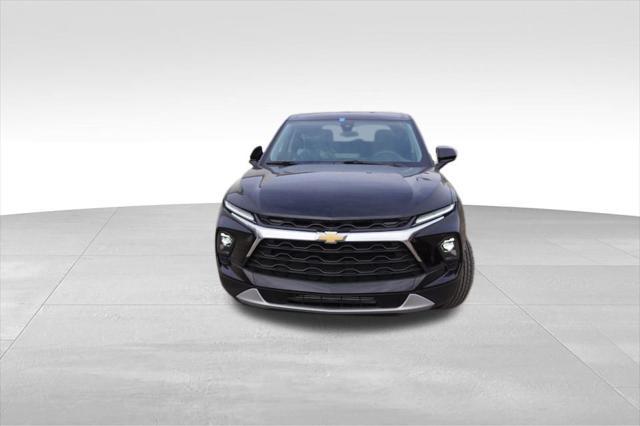 new 2025 Chevrolet Blazer car, priced at $34,495