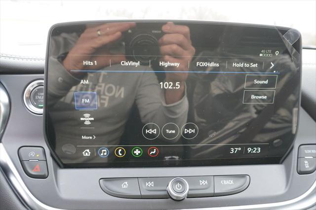 new 2025 Chevrolet Blazer car, priced at $34,495