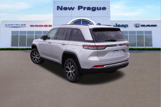 new 2025 Jeep Grand Cherokee car, priced at $43,995