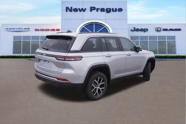 new 2025 Jeep Grand Cherokee car, priced at $43,995