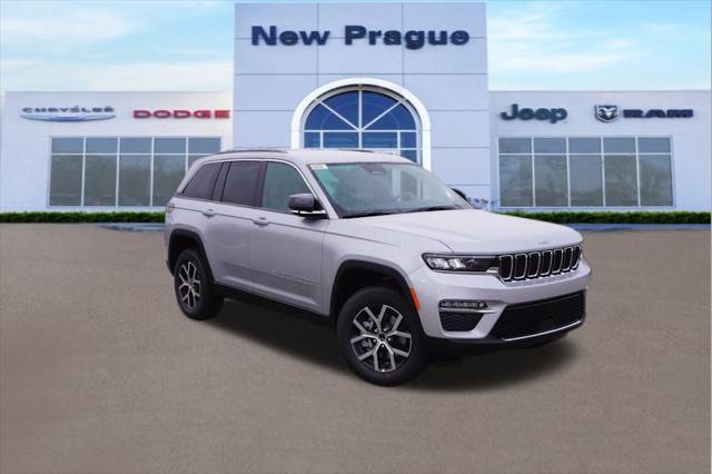 new 2025 Jeep Grand Cherokee car, priced at $43,995