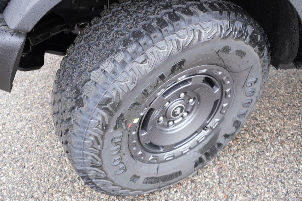 new 2025 Ford Bronco car, priced at $43,862