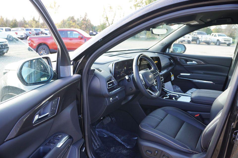 new 2026 Chevrolet Traverse car, priced at $56,368
