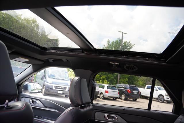 used 2025 Ford Explorer car, priced at $45,989