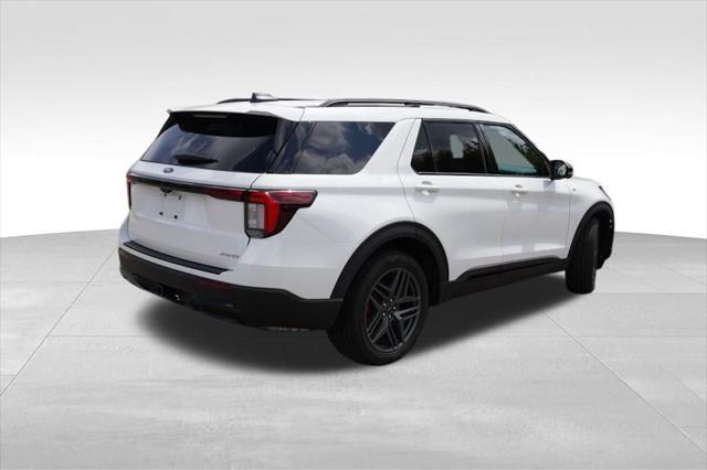 used 2025 Ford Explorer car, priced at $45,989