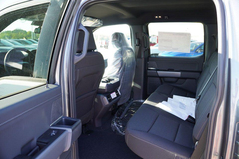 new 2025 Ford F-150 car, priced at $60,015
