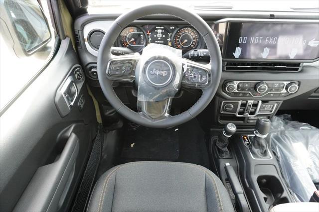 new 2025 Jeep Wrangler car, priced at $49,754