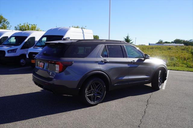 new 2025 Ford Explorer car, priced at $51,662