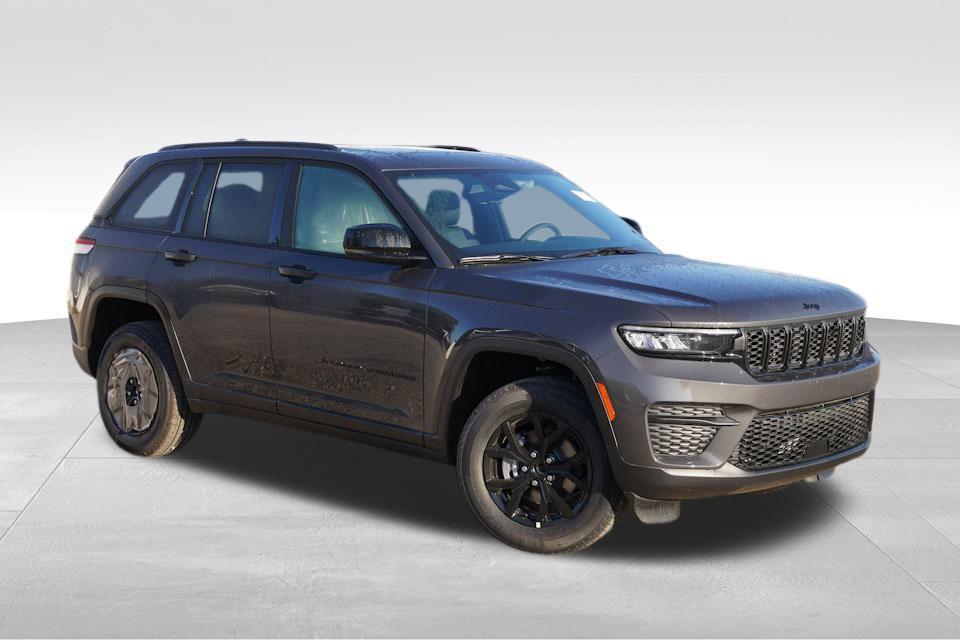 used 2025 Jeep Grand Cherokee car, priced at $38,307