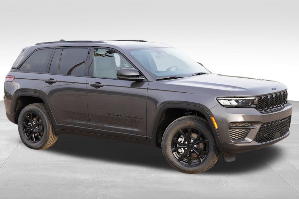 used 2025 Jeep Grand Cherokee car, priced at $36,988