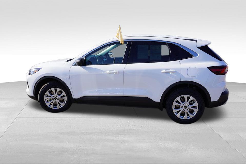 used 2024 Ford Escape car, priced at $20,994