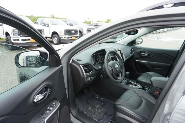 used 2022 Jeep Cherokee car, priced at $28,779