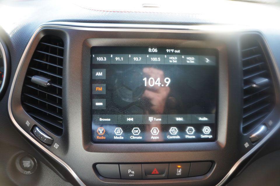used 2021 Jeep Cherokee car, priced at $22,446