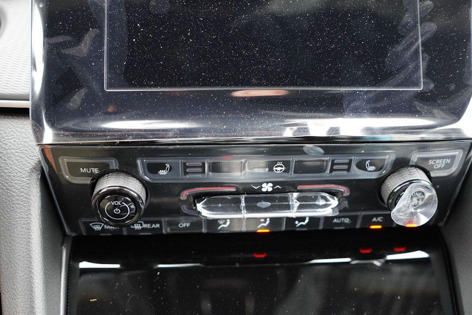 new 2025 Jeep Grand Cherokee car, priced at $40,328