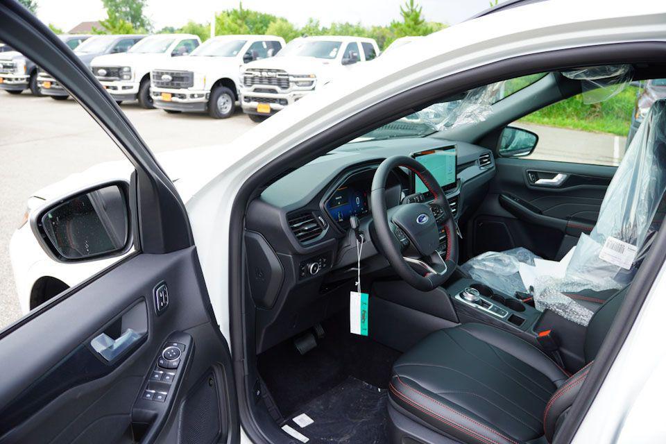 new 2025 Ford Escape car, priced at $34,761