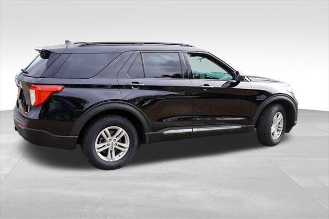 used 2022 Ford Explorer car, priced at $31,080