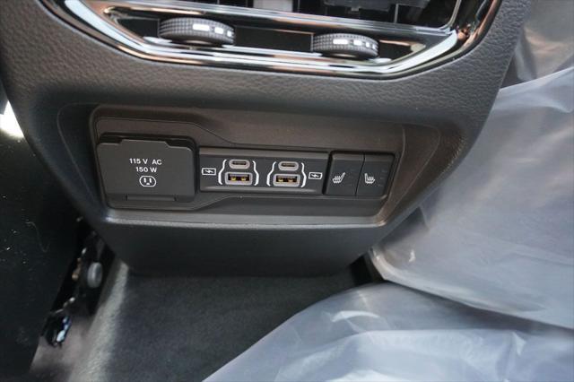 new 2025 Jeep Grand Cherokee car, priced at $47,282