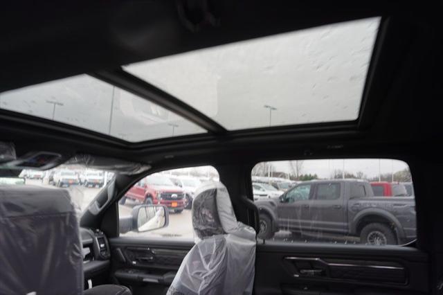 new 2025 Ram 1500 car, priced at $73,041