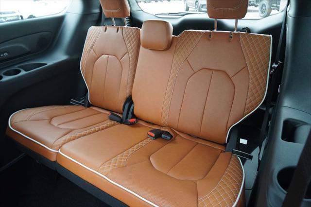 new 2025 Chrysler Pacifica car, priced at $45,600