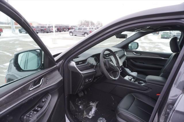 new 2025 Jeep Grand Cherokee L car, priced at $44,249