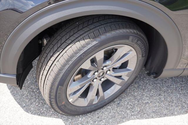 new 2025 Ford Explorer car, priced at $44,186