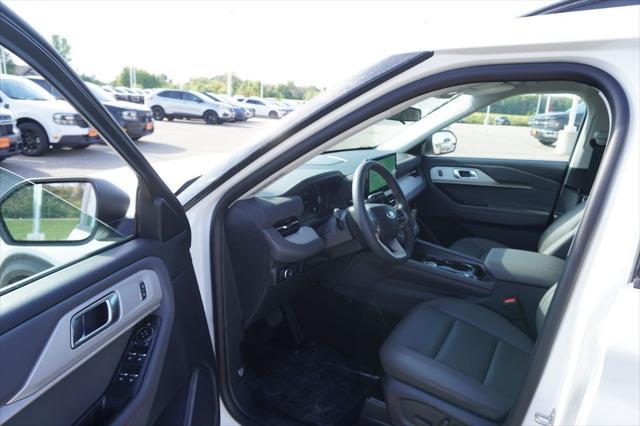 new 2025 Ford Explorer car, priced at $45,800