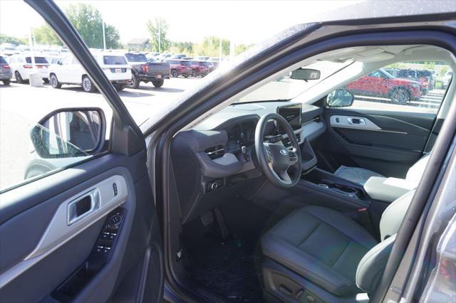 new 2025 Ford Explorer car, priced at $42,455
