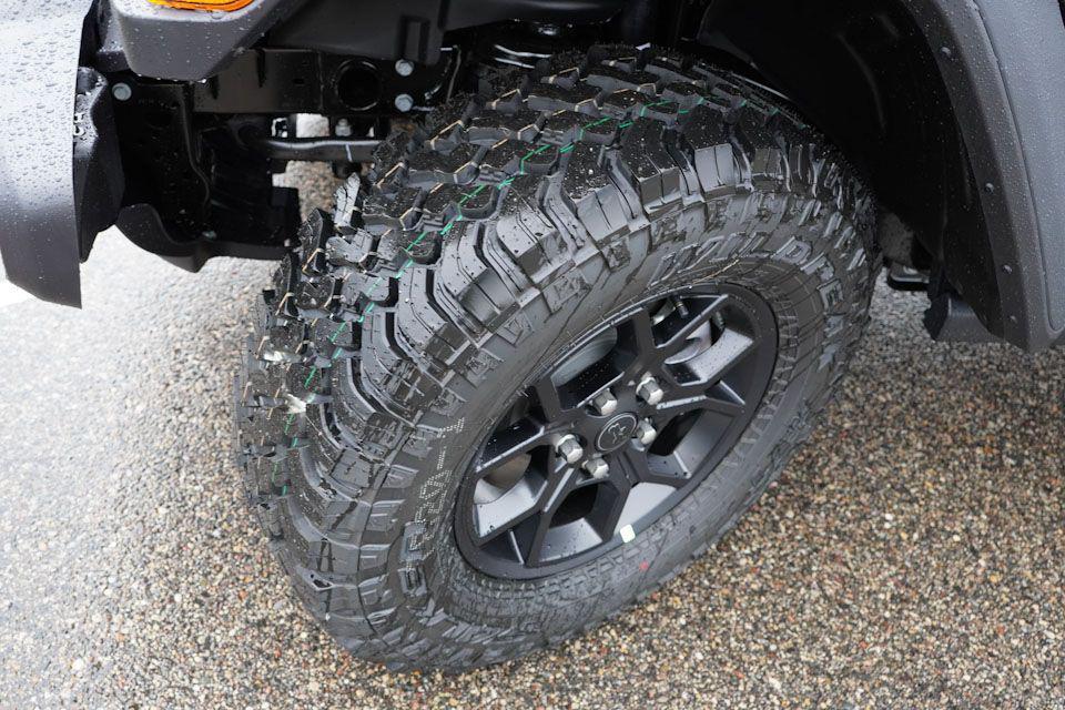 new 2025 Jeep Wrangler car, priced at $49,218