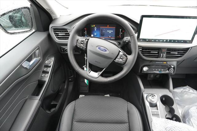 new 2025 Ford Escape PHEV car, priced at $31,119