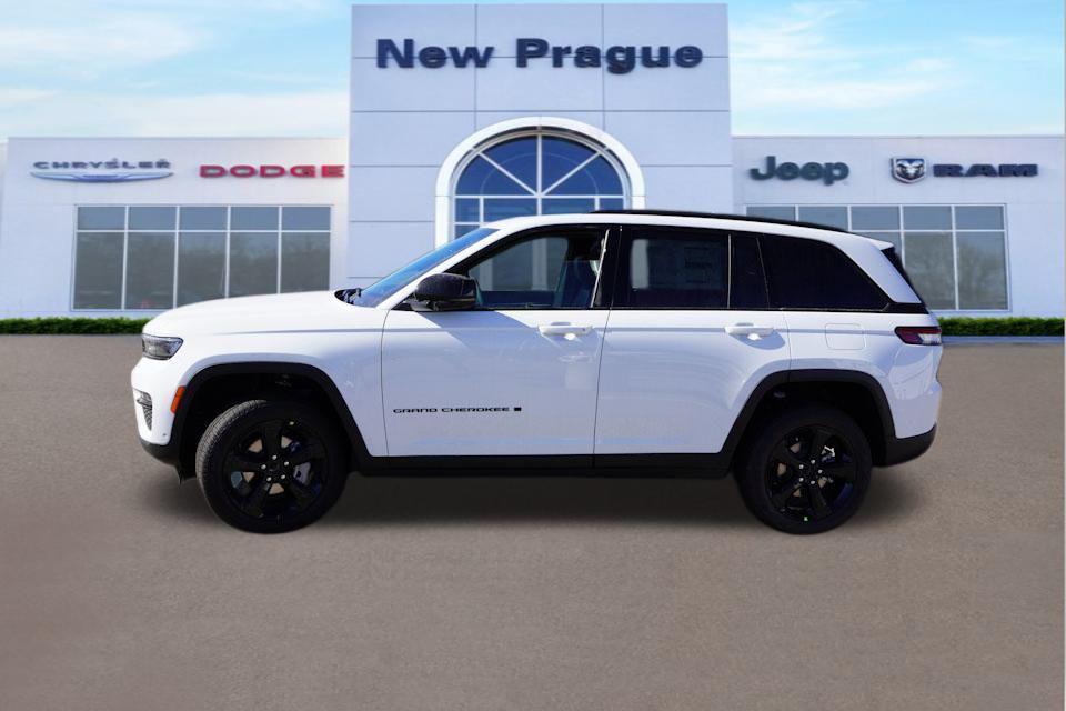 new 2025 Jeep Grand Cherokee car, priced at $49,830