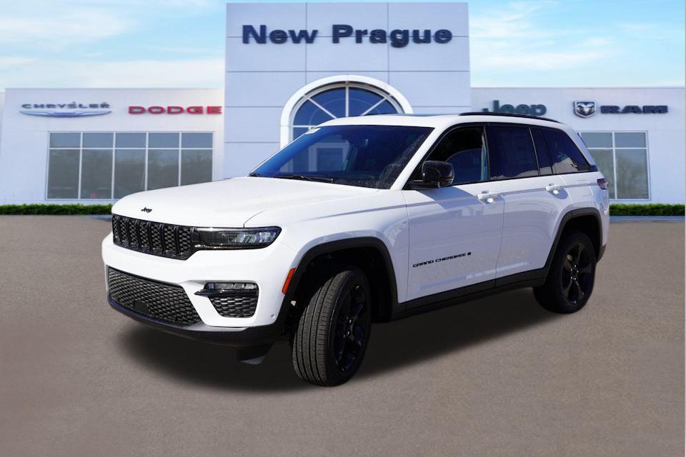 new 2025 Jeep Grand Cherokee car, priced at $49,830