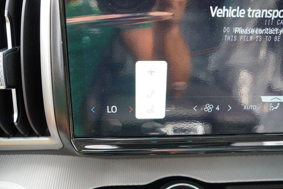 new 2025 Ford Expedition car, priced at $67,595