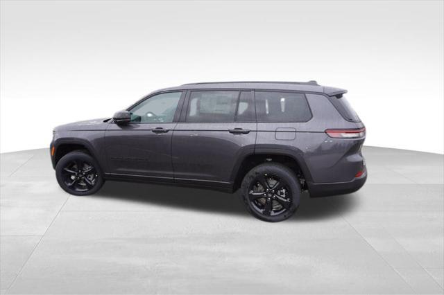 new 2025 Jeep Grand Cherokee L car, priced at $42,824