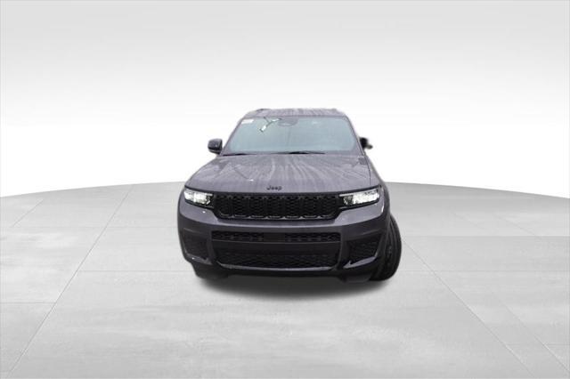 new 2025 Jeep Grand Cherokee L car, priced at $42,824