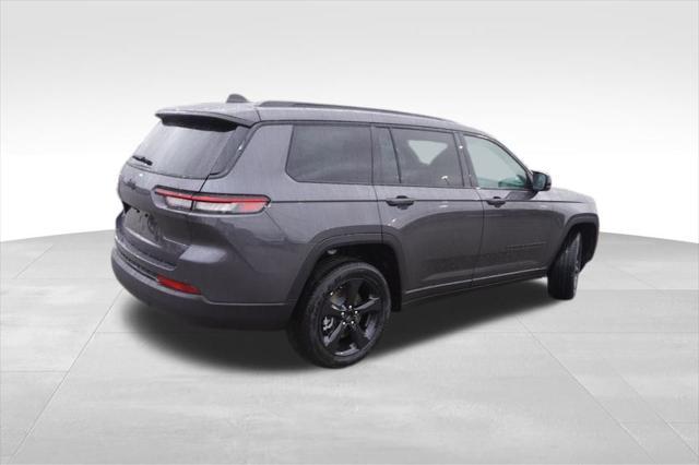 new 2025 Jeep Grand Cherokee L car, priced at $42,824