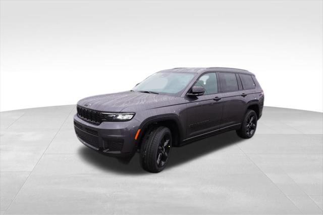 new 2025 Jeep Grand Cherokee L car, priced at $42,824