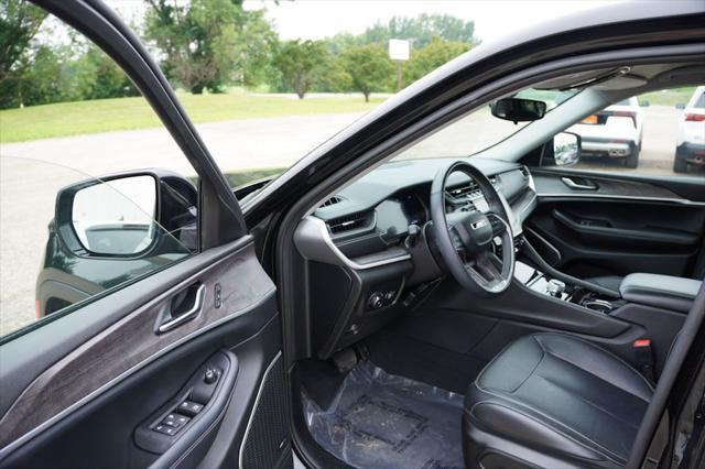 used 2022 Jeep Grand Cherokee car, priced at $34,449