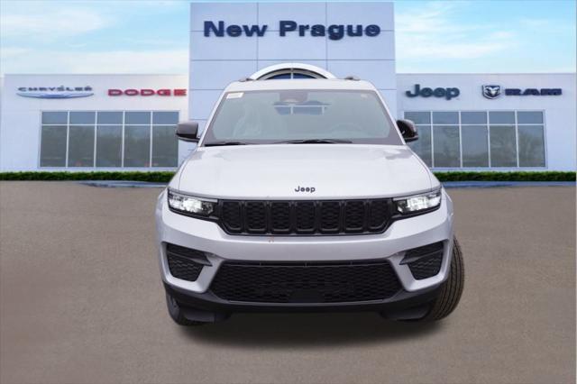 new 2025 Jeep Grand Cherokee car, priced at $40,814