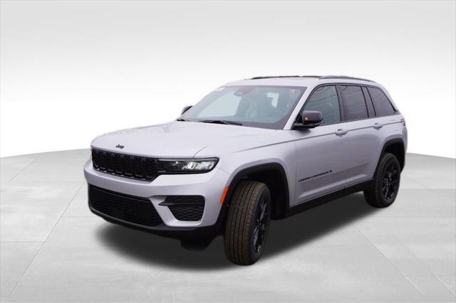 new 2025 Jeep Grand Cherokee car, priced at $40,585