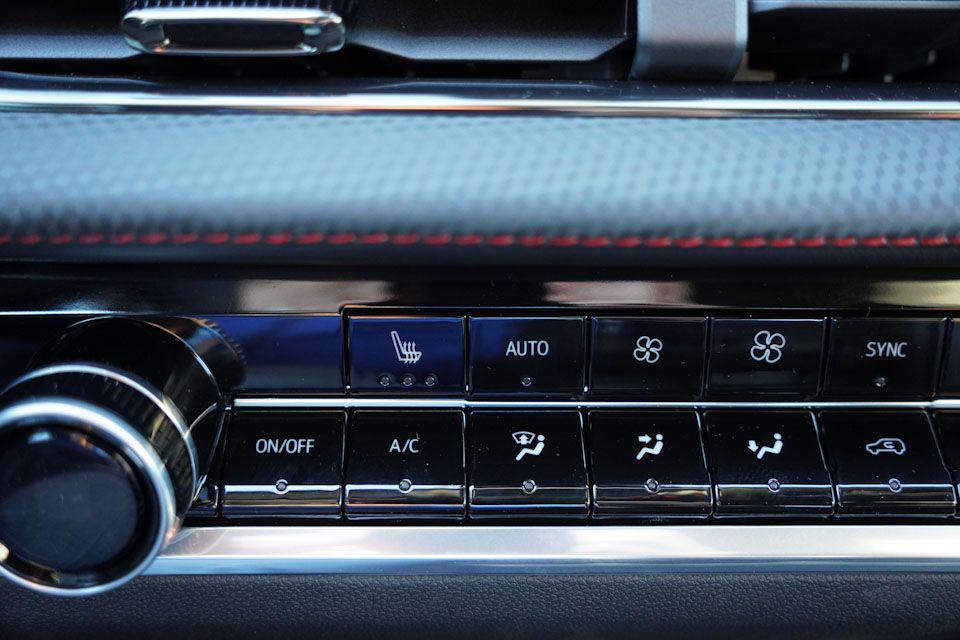 new 2026 Chevrolet Equinox car, priced at $33,595