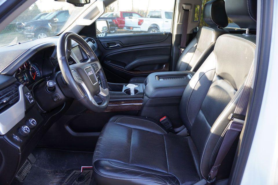 used 2017 GMC Yukon car, priced at $22,886