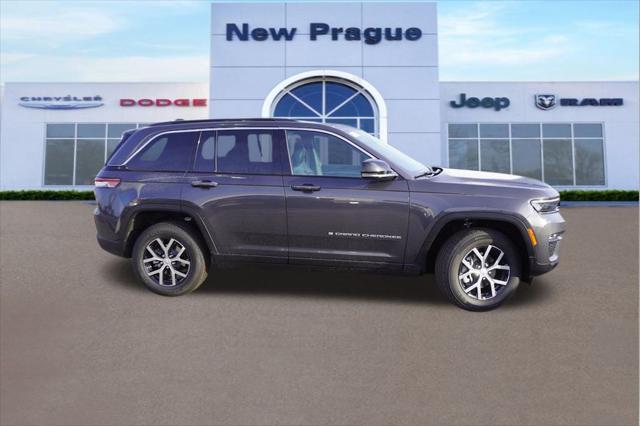 new 2025 Jeep Grand Cherokee car, priced at $43,995