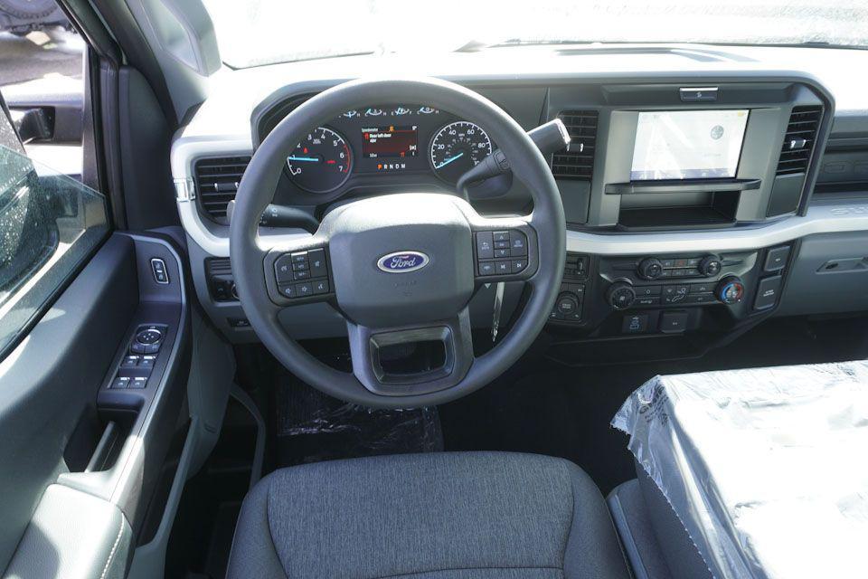 new 2025 Ford F-350 car, priced at $52,763
