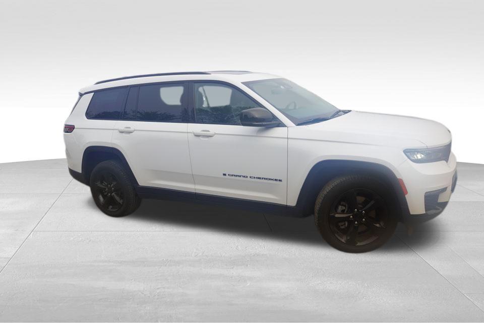 used 2023 Jeep Grand Cherokee L car, priced at $33,779